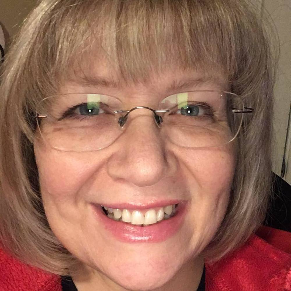 Meet your Posher, Loretta